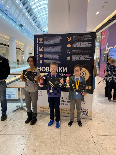 5249027228236977198 121